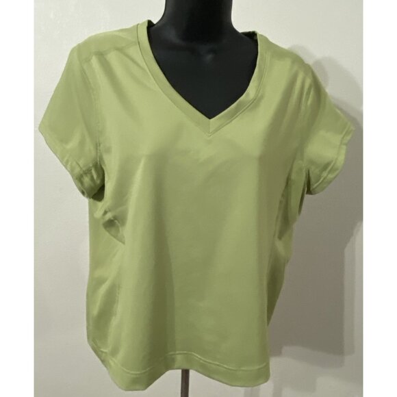 Athletic Works Womens Size XL (16/18)  Short Sleeve V-Neck Stretch Gentle Lime - Picture 1 of 10